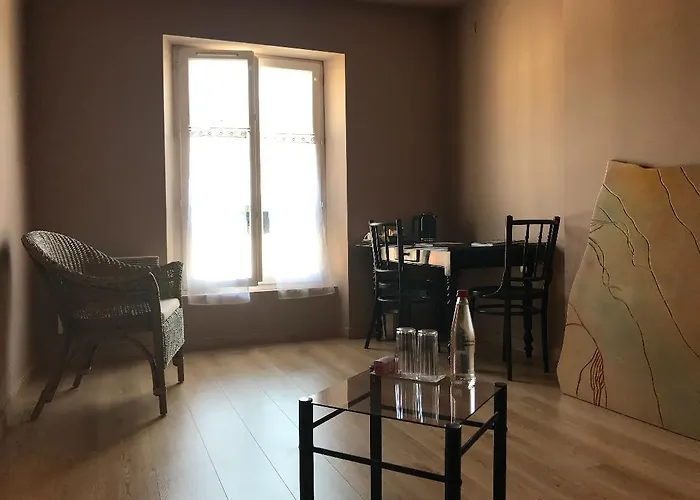 Bed & Breakfast Aux Delices De L'abbaye Orbais