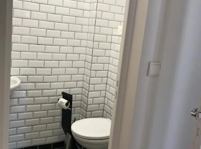 Aux Delices De L'abbaye Bed & Breakfast 4*